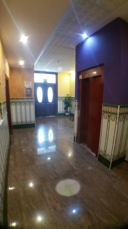 Hostal Venecia II Monzón Екстериор снимка